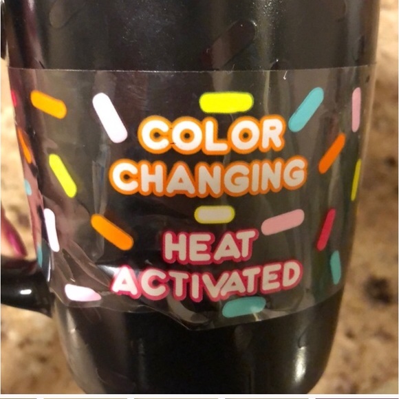 Color changing sprinkles mug - Picture 5 of 5